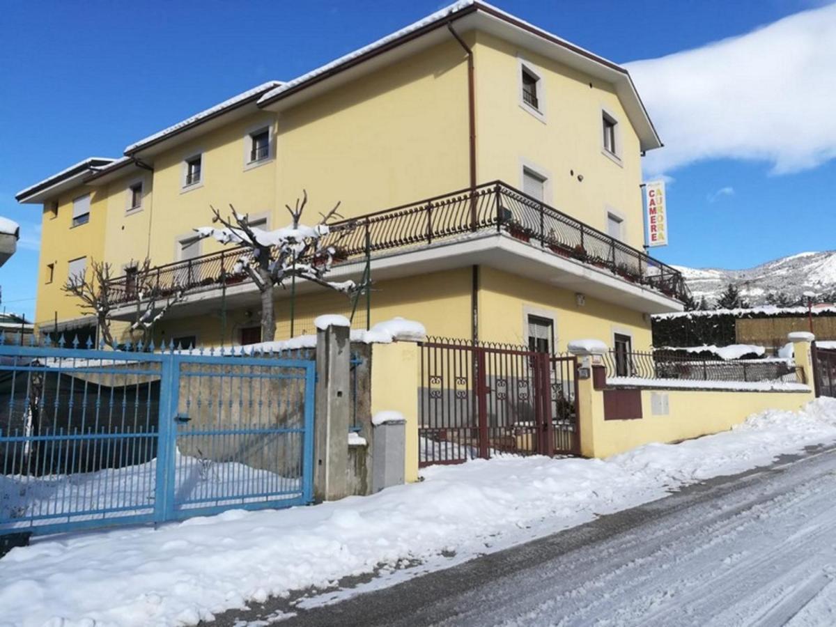 Complesso Turistico Aurora - Appartamenti Poggio Picenze Bagian luar foto