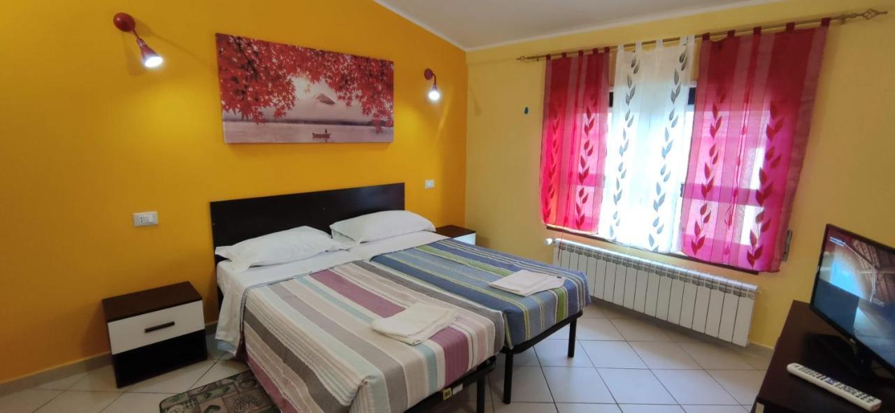 Complesso Turistico Aurora - Appartamenti Poggio Picenze Bagian luar foto