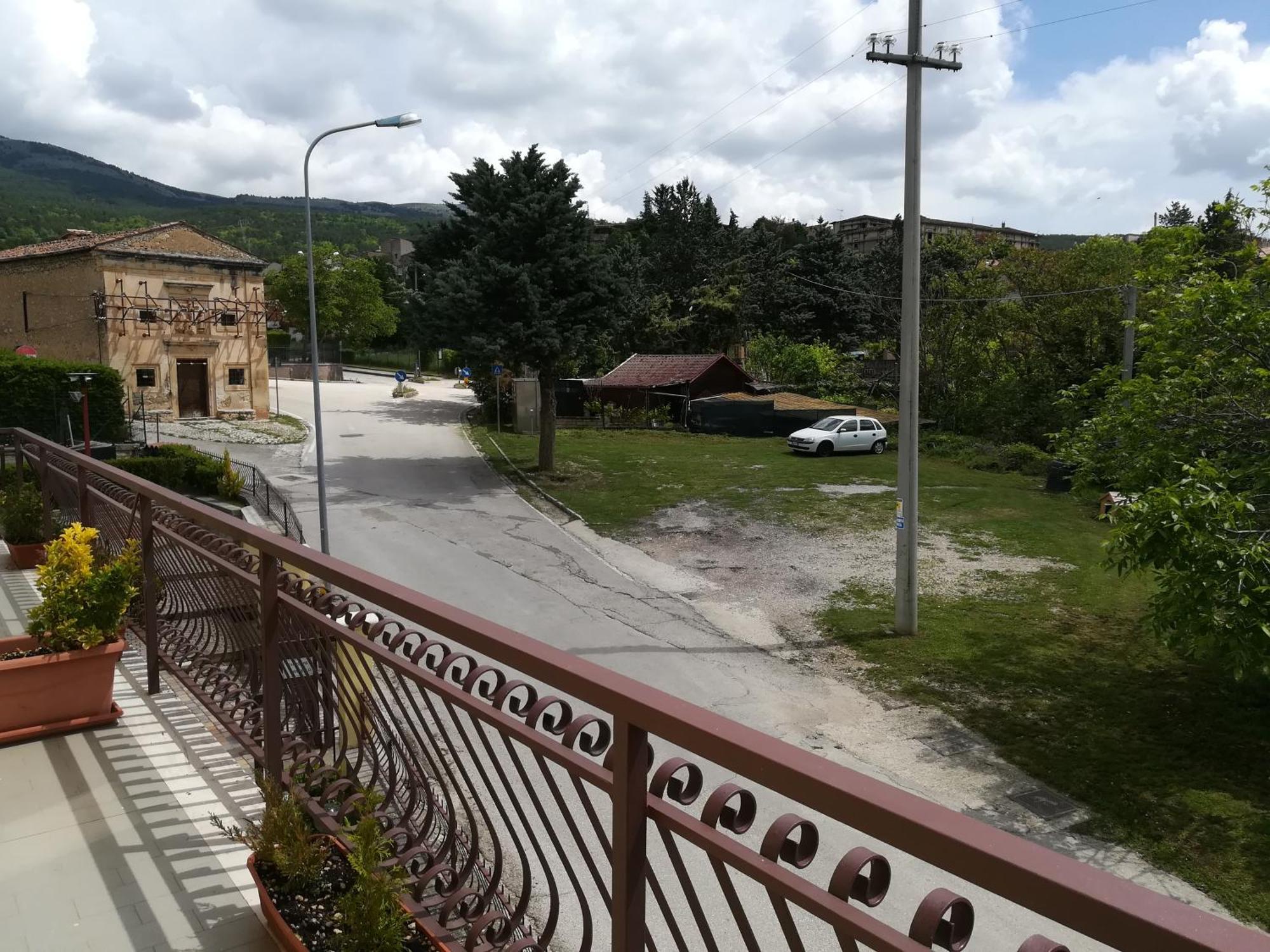 Complesso Turistico Aurora - Appartamenti Poggio Picenze Bagian luar foto